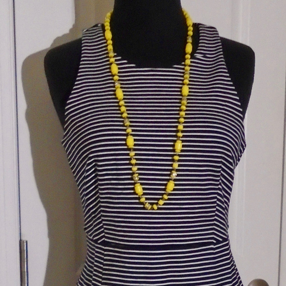 BANANA REPUBLIC Stripe Ponte Sheath Dress 6 NAVY - Picture 3 of 7